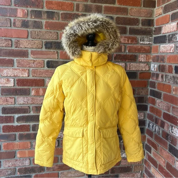 LANDS END YELLOW DOWN PUFFER COAT SIZE SMALL - Picture 4 of 16